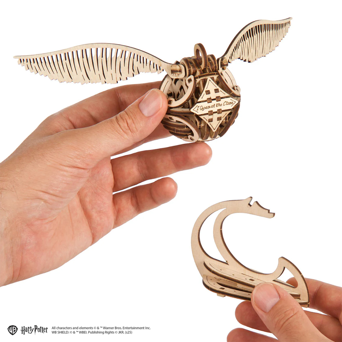 UGEARS - Harry Potter - Snitch Dorada - Imagen 3